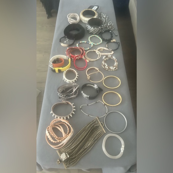 50+ piece jewlery bundle - Picture 3 of 5